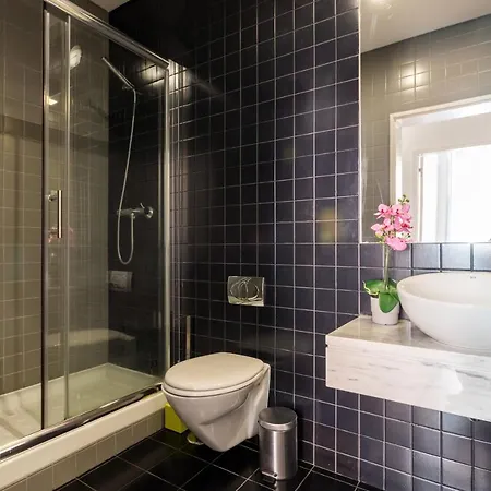 Apartman Flh Graca Spacious Flat *