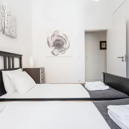 Apartment Flh Graca Spacious Flat